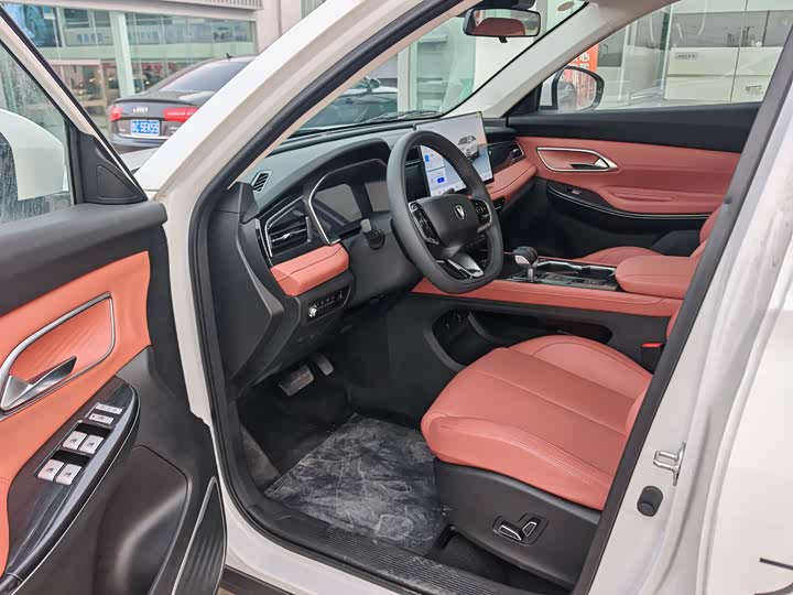 Фото 5 - Changan CS75