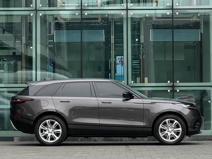 Фото 4 - Land Rover Range Rover Velar