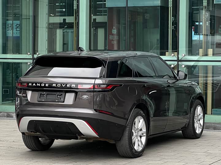 Фото 6 - Land Rover Range Rover Velar