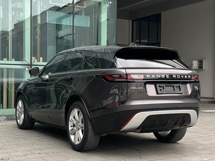Фото 7 - Land Rover Range Rover Velar