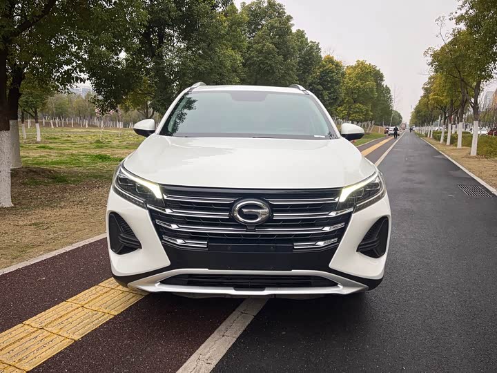 Фото 2 - GAC Trumpchi GS4