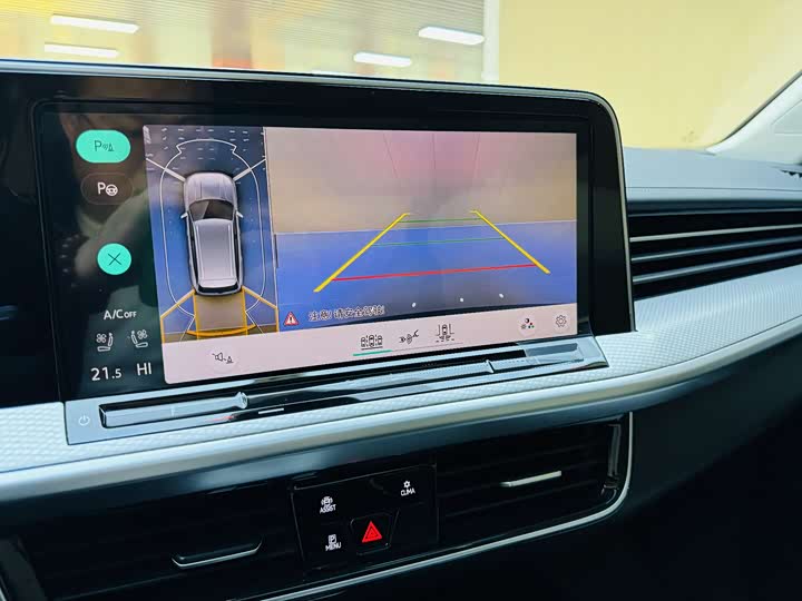 Photo 9 - Volkswagen Tavendor