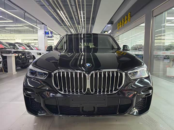 Фото 2 - BMW X5