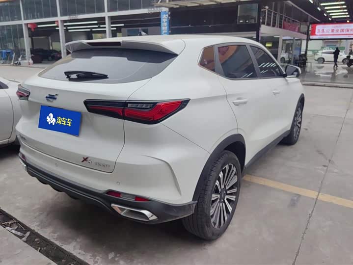 Фото 3 - Changan Oshan X5