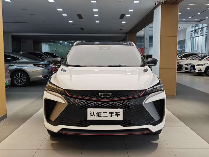 Фото 3 - Geely Coolray