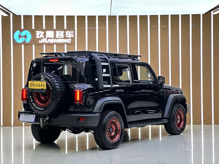 Фото 5 - Tank 300