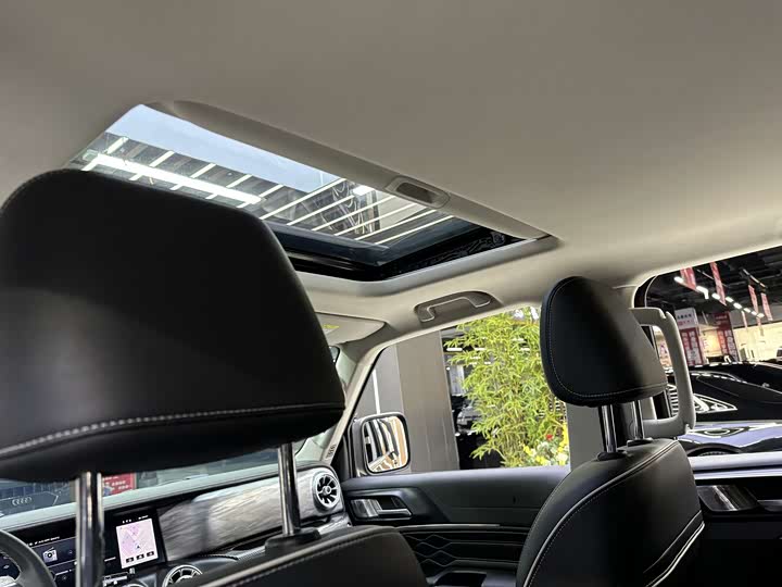 Фото 8 - Tank 300