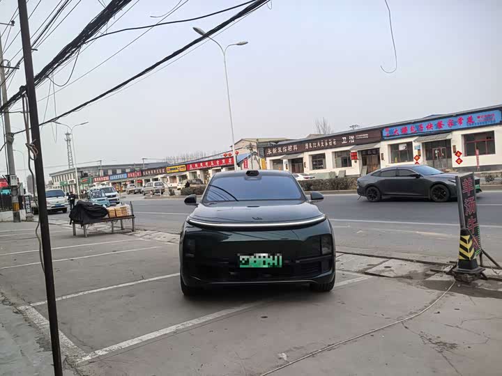 Фото 2 - LiXiang L8