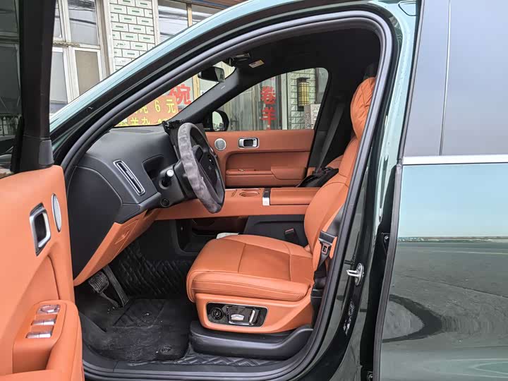 Фото 3 - LiXiang L8