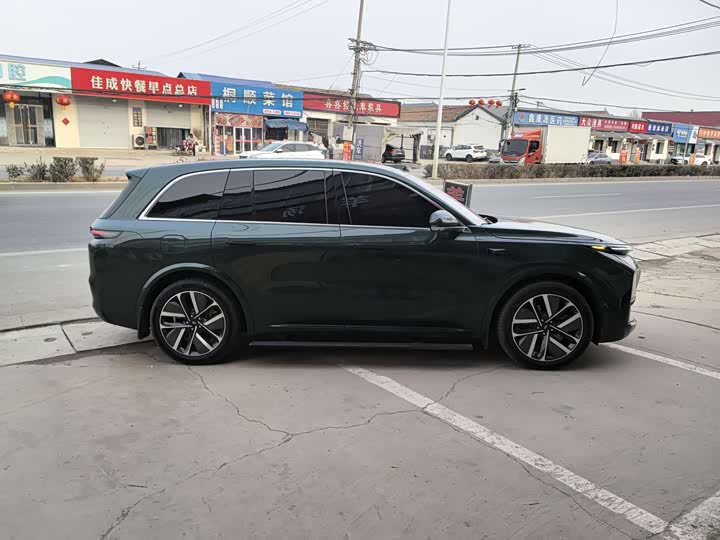 Фото 9 - LiXiang L8