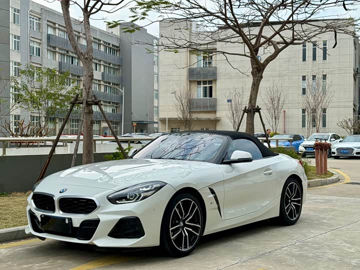 Photo 1 - BMW Z4