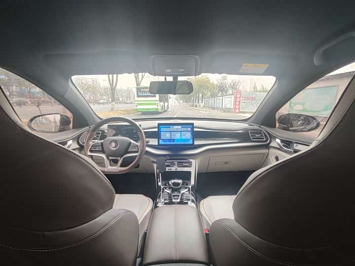 Фото 6 - BYD Qin Plus