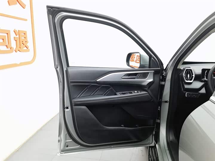 Фото 8 - Haval H5