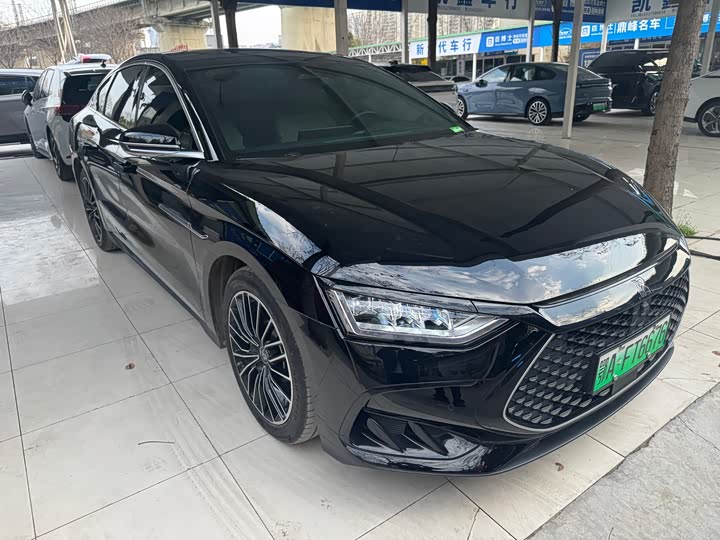 Фото 3 - BYD Han