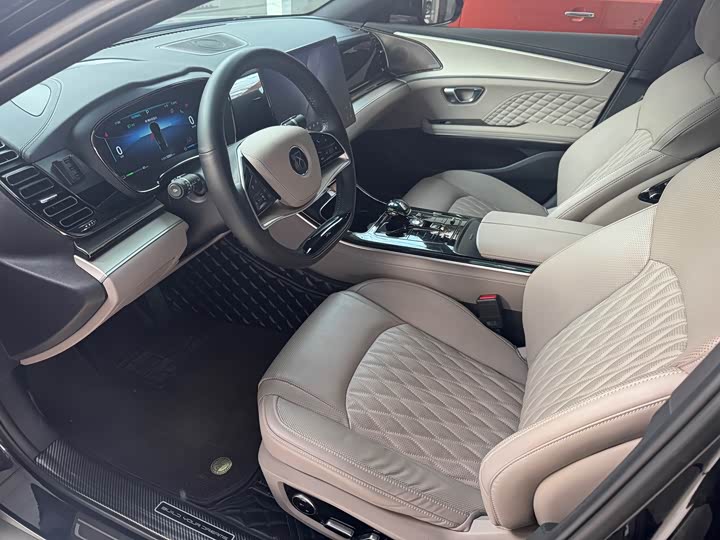 Фото 4 - BYD Han