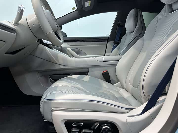 Фото 4 - Luxeed S7