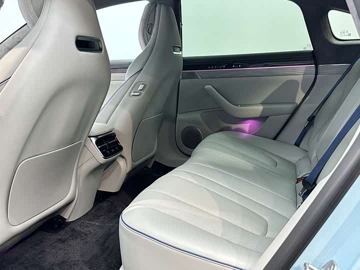 Фото 5 - Luxeed S7