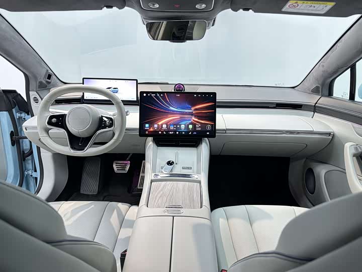 Фото 6 - Luxeed S7