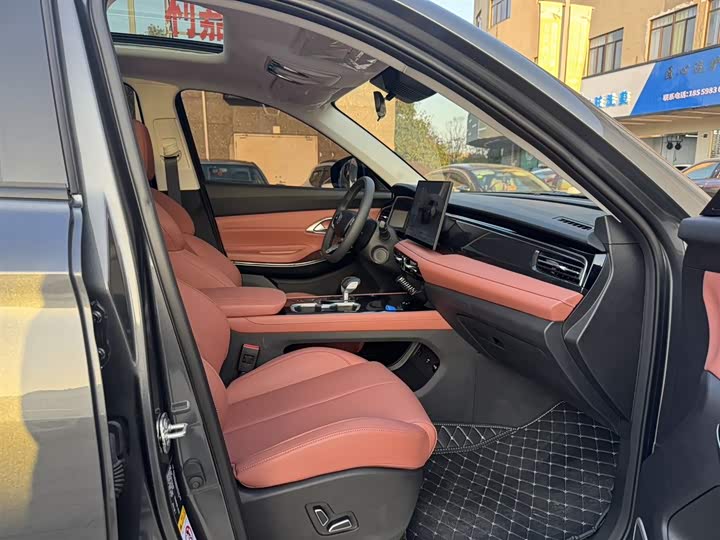 Фото 6 - Changan CS75