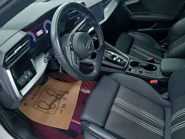 Фото 5 - Audi A3