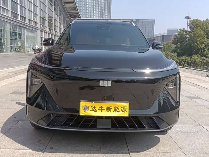 Фото 2 - Geely Galaxy L7