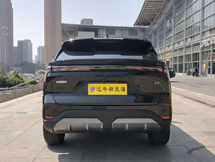 Фото 6 - Geely Galaxy L7