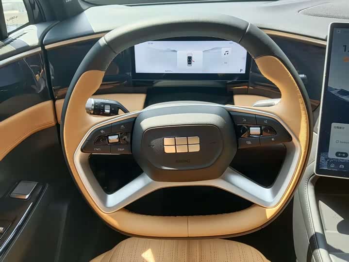 Фото 9 - Geely Galaxy L7