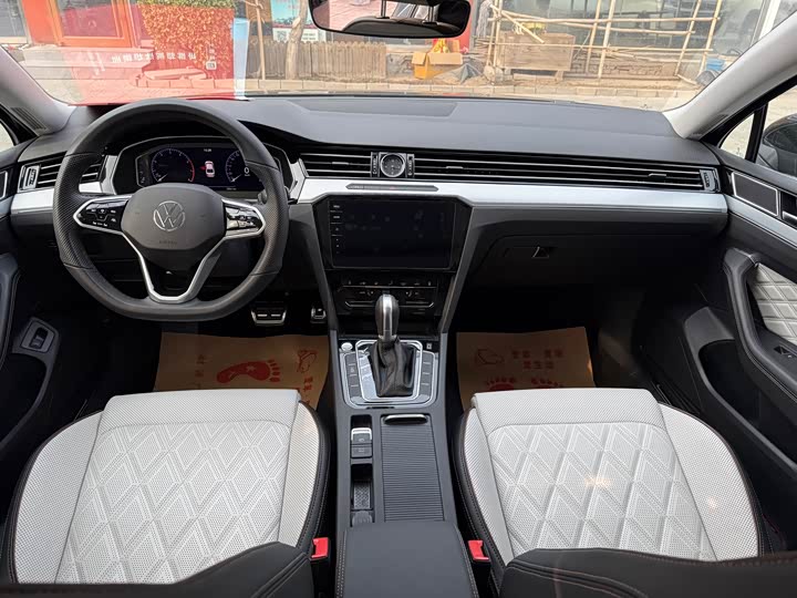 Фото 7 - Volkswagen Magotan