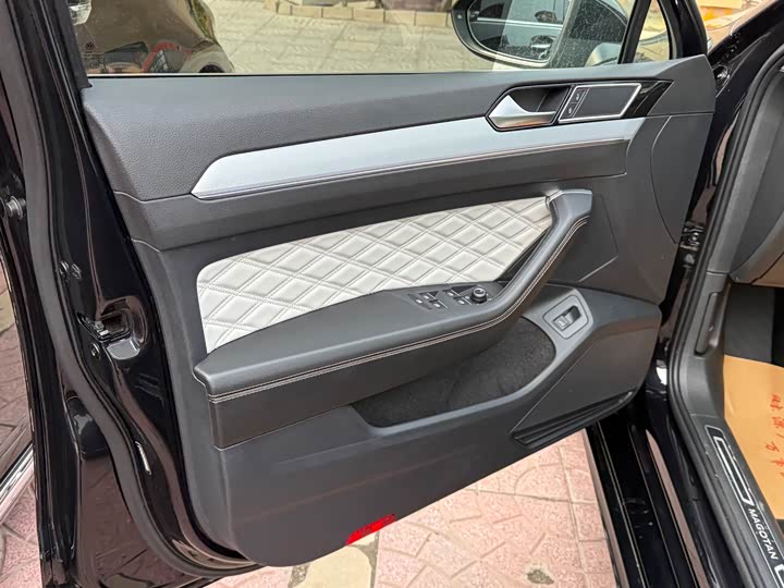 Фото 9 - Volkswagen Magotan