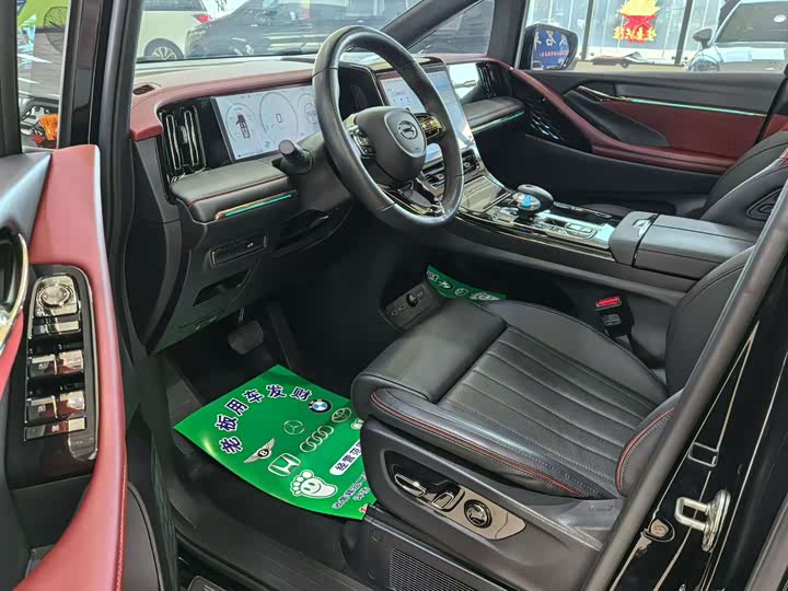Фото 4 - GAC Trumpchi M8