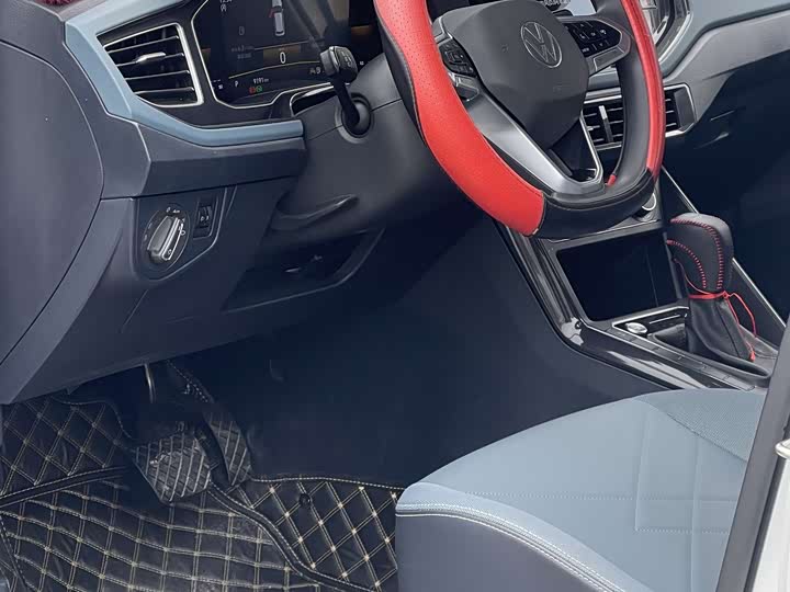 Фото 5 - Volkswagen Lavida