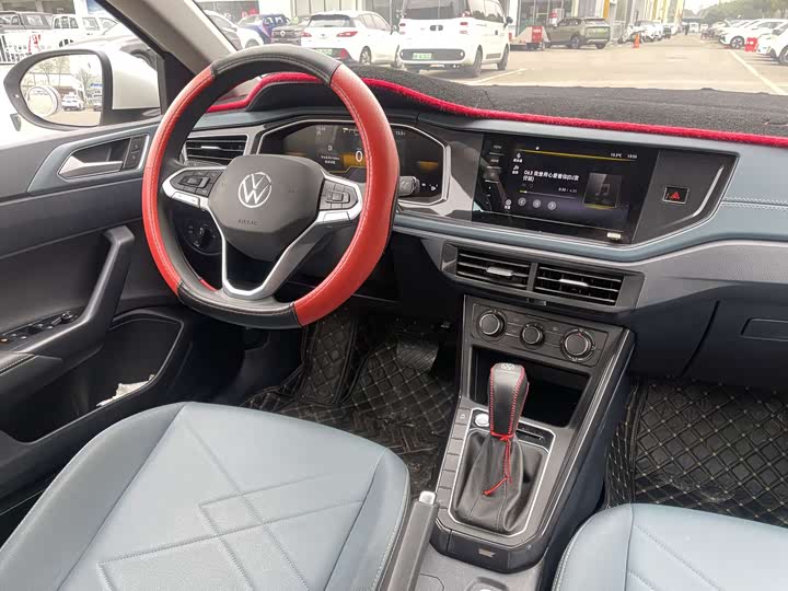 Фото 9 - Volkswagen Lavida