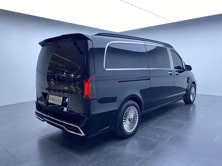 Фото 4 - Mercedes-Benz Vito