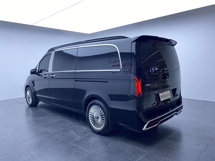 Фото 6 - Mercedes-Benz Vito