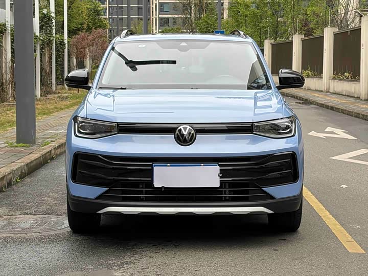 Volkswagen Tharu 2025 2025款 新锐 300TSI 锐享版