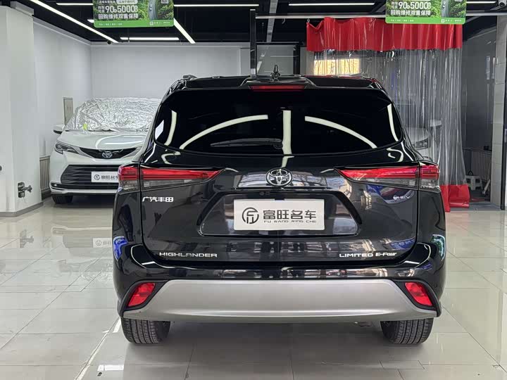 Фото 6 - Toyota Highlander