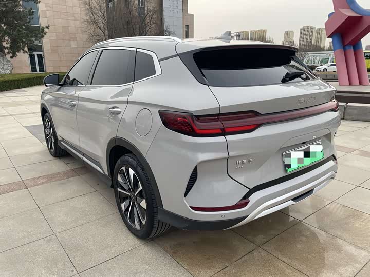 Photo 5 - BYD Song Plus Hybrid/EV