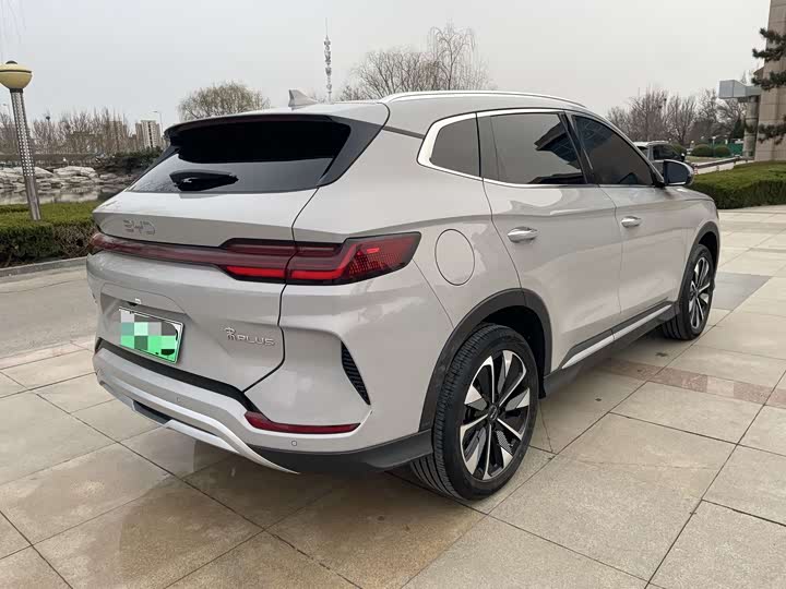 Photo 6 - BYD Song Plus Hybrid/EV