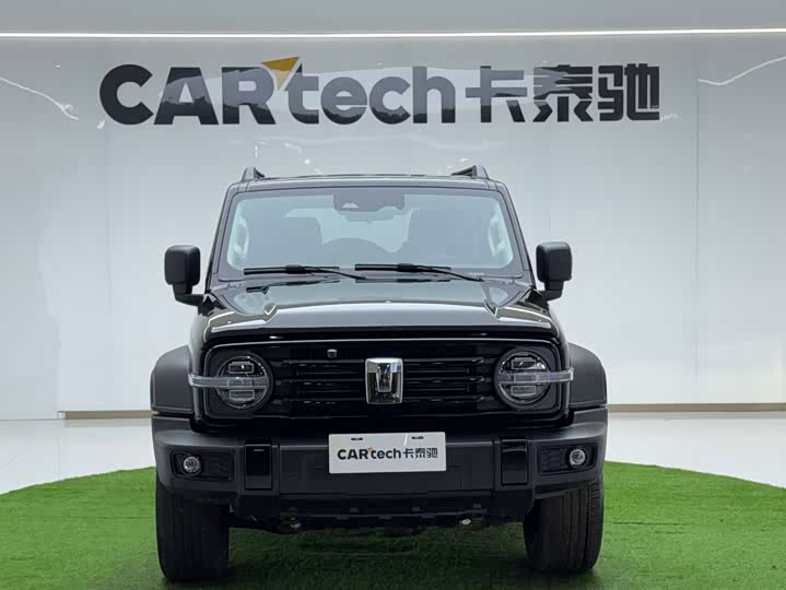 Фото 7 - Tank 300