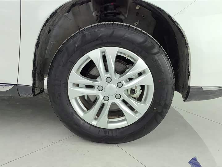 Фото 6 - Haval M6