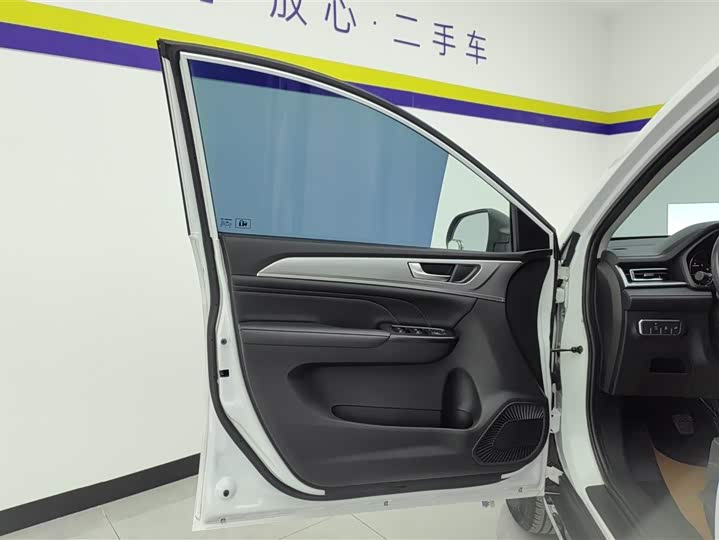 Фото 7 - Haval M6