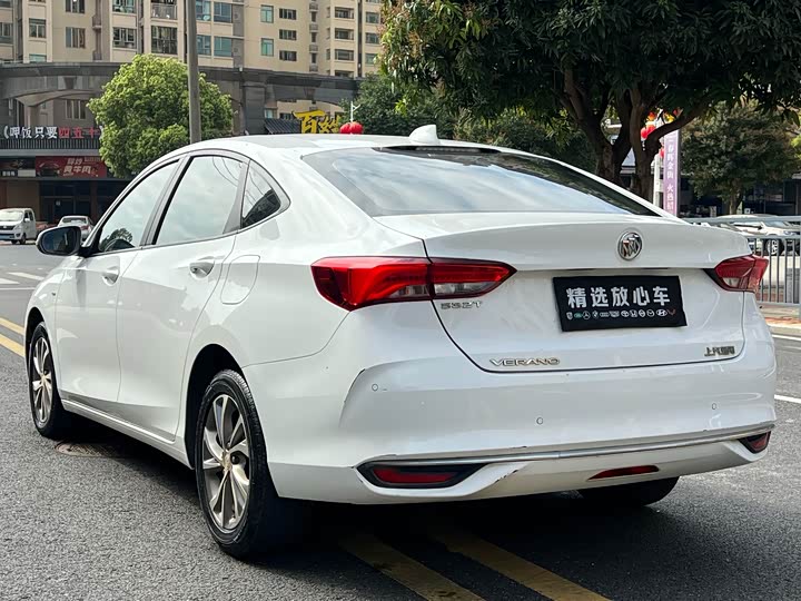 Фото 6 - Buick Verano