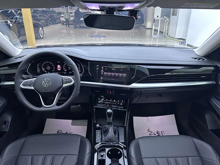 Photo 4 - Volkswagen Passat