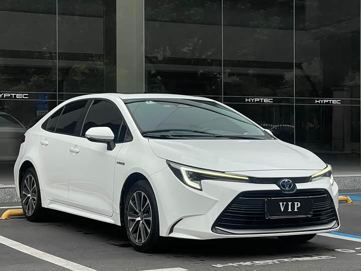 Photo 2 - Toyota Levin