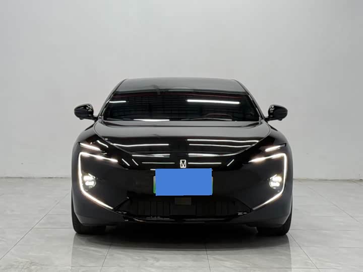 Фото 2 - Avatr 12