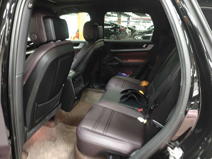 Фото 6 - Porsche Cayenne