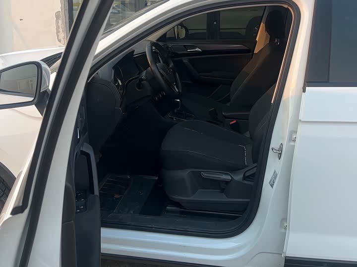 Фото 9 - Volkswagen Tayron