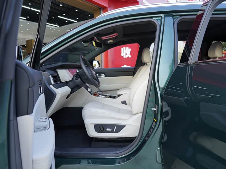 Фото 5 - LiXiang One