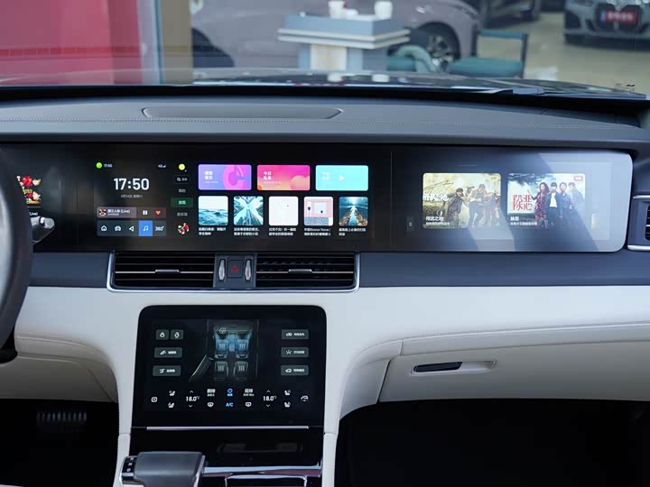 Фото 8 - LiXiang One