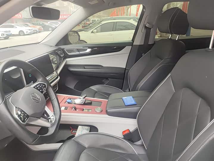 Фото 9 - Volkswagen Teramont Pro